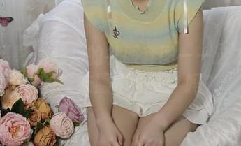 绮梦摄影 – 月月的礼服套图——这才是真正的“衣服不重要”吗？