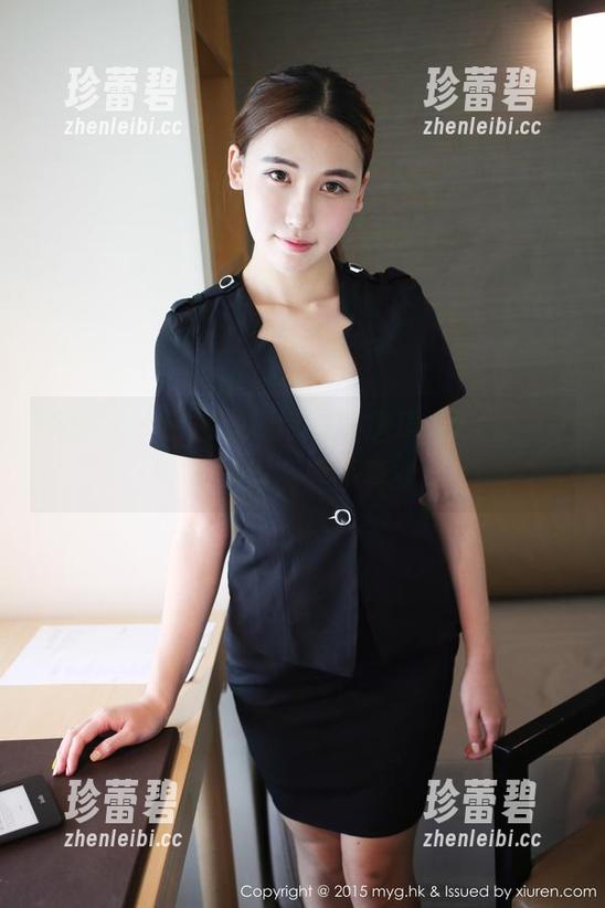 美媛馆 - 白色写真带来的唐琪儿Beauty：美得有些不真实