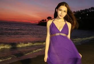 美媛馆 – 哇，徐子琦的新泳装写真更新，是要变海的节奏吗？