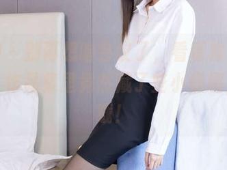 袜啵啵 – 别再想啥会议了，看看稚予的办公室，作品集里竟然藏了些小情趣，快下载！