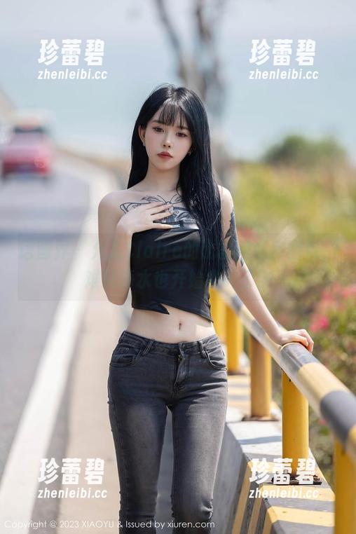 语画界-允儿Claire 语画界 - 允儿Claire的比基尼私房图包,难道海水也开始尖叫了?