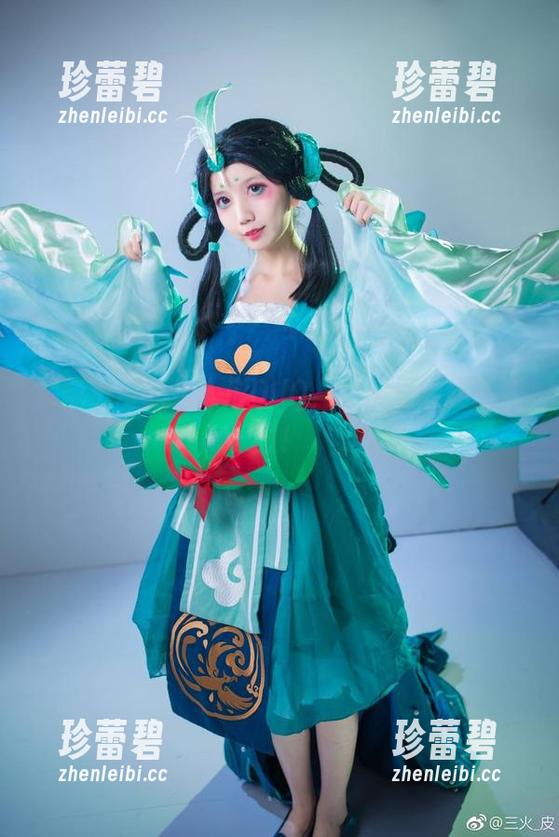 紫雨心与迷失人形QUQ，私房里的狂欢原图！