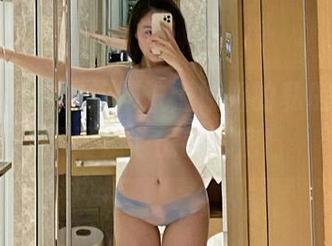 微密圈 – 内衣如同铁锤姐姐的私房美图，下面是隐匿的秘密！