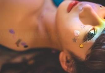 女仆黑丝与雯粥粥的碰撞，分享一种无法言喻的气质