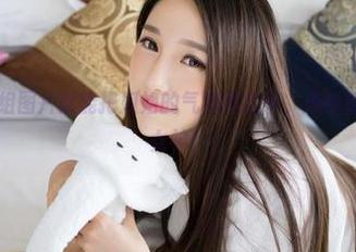 青豆客 – 一组图片就能把姐姐的气场透出来，沫晓伊真心不愧是女神！