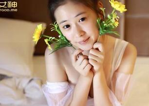 青豆客 – 莫雅淇高跟鞋合集更新：一双鞋子引发的联想…